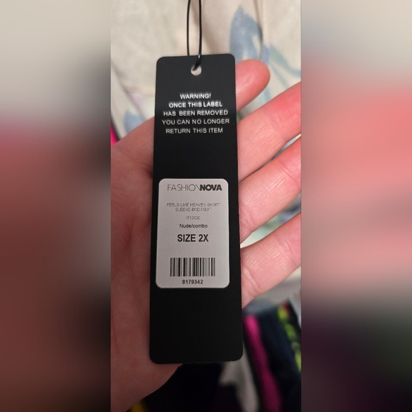 🍂🍁NWT FASHION NOVA MESH BODYSUIT 2X - Picture 3 of 7